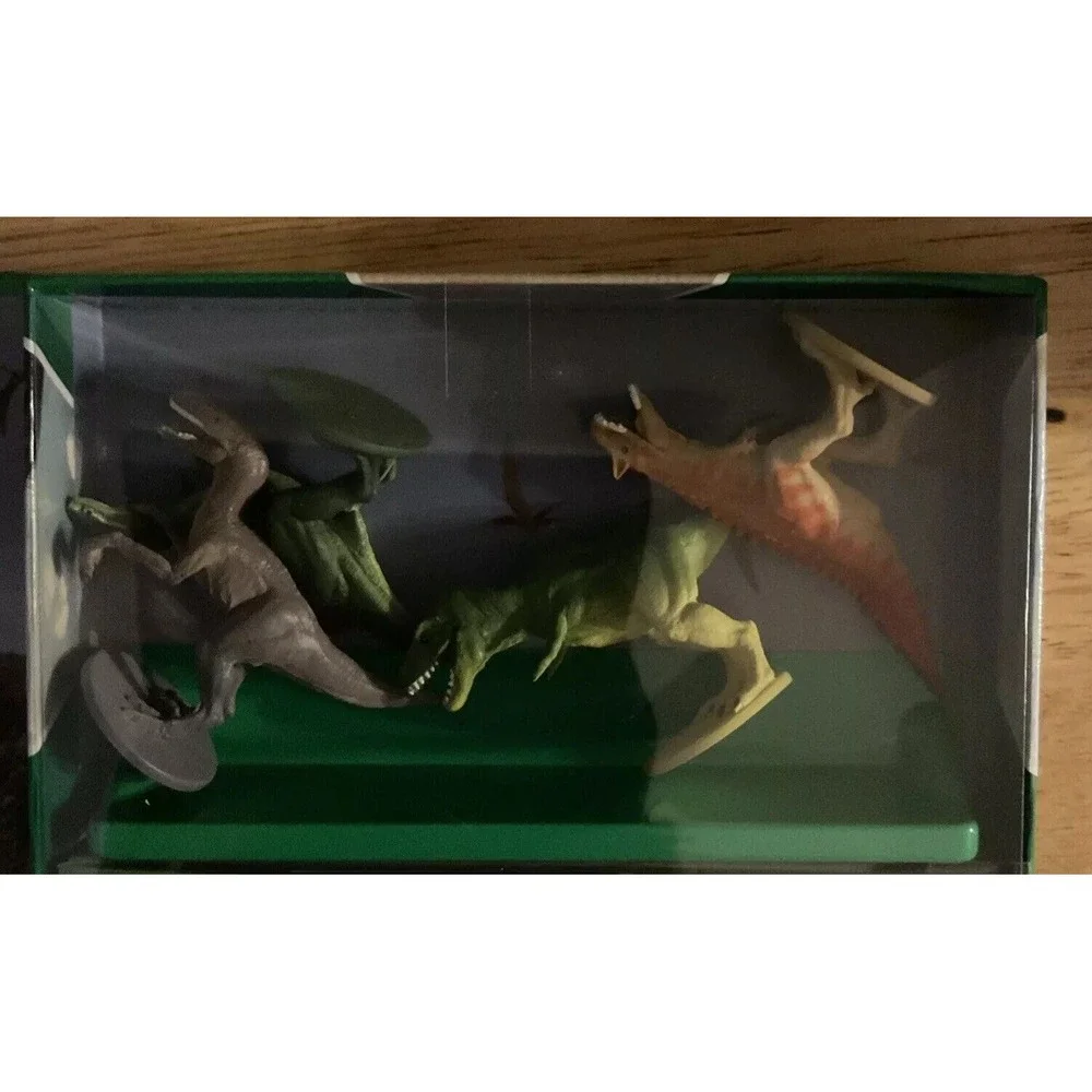 Pocket Explores Set Of 4 Book, Dinosaurs, Wild Cat,‎ Sharks, And Reptiles, 2021